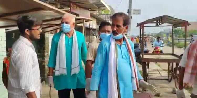 मेयर यादब द्बारा नगरको सरसफाई