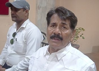 गंगाराम यादवले छाडे एमाले