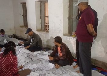 धनुषा निर्वाचन क्षेत्र नं४को मतगणना सुरु