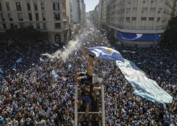 विश्वकप जित्दा लाखौँ अर्जेन्टिनी सडकमा