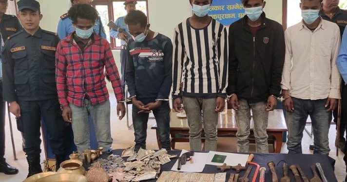 मन्दिरमा चोरी गर्ने पाँचजना पक्राउ,अधिकान्स मुस्लिम युवाहरु