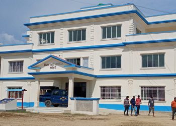 महोत्तरीबाट लागूऔषधसहित एक युवक पक्राउ