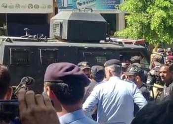 पूर्वप्रधानमन्त्री पक्राउको विरोधमा पाकिस्तानमा प्रदर्शन