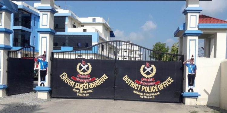 मोरङबाट सुन र चाँदीसहित ३ जना पक्राउ