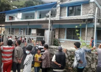 सर्लाहीको चन्द्रनगर गाउँपालिका कार्यालयमा विद्यार्थी द्धारा तोडफोड