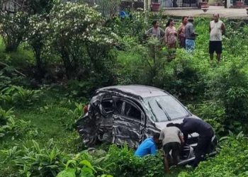 झापामा ट्रकले कारलाई ठक्कर दिँदा दुईजनाको मृत्यु