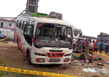 सिरहा : बस दुर्घटनामा दुई जनाको मृत्यु, २५ घाइते