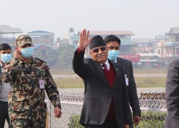 प्रधानमन्त्री दाहाल चितवनमा