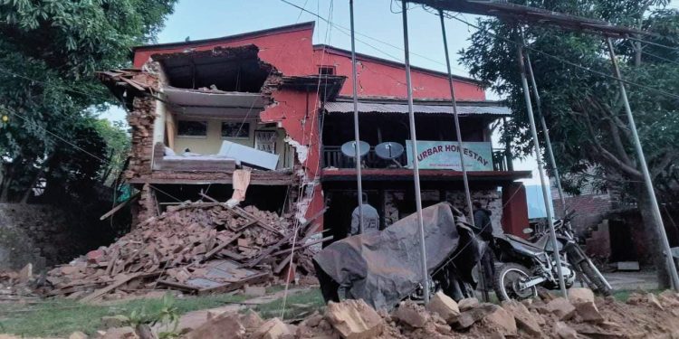 भूकम्प पीडितका लागि सुदूरपश्चिम सरकारले १ करोड दिने