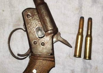 सप्तरीमा पेस्तोल र गोली बरामद