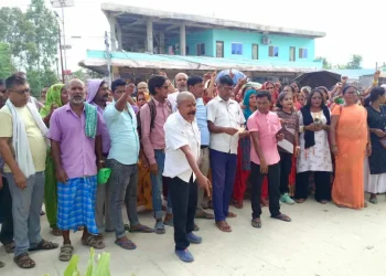 सिरहाका मिटरब्याज पीडितहरुले जिल्ला प्रशासनमा हुने छलफल बहिस्कार गर्ने