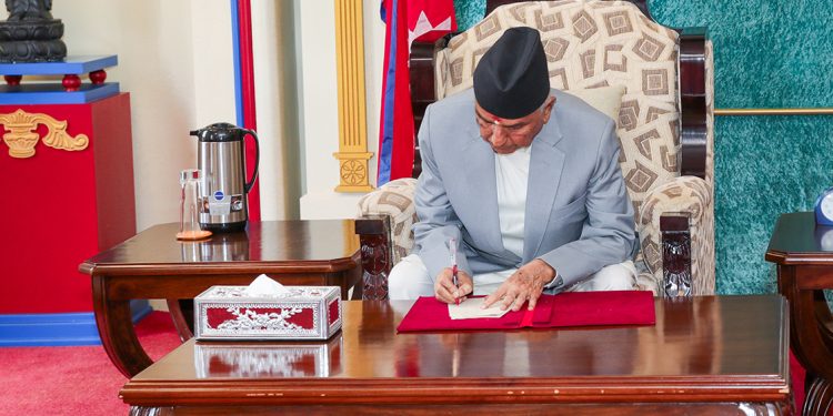 राष्ट्रपतिले आर्थिक कार्यविधि तथा वित्तीय उत्तरदायित्व अध्यादेश गरे जारी