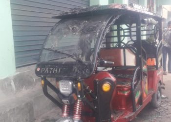 अटो रिक्सामा आगजनी