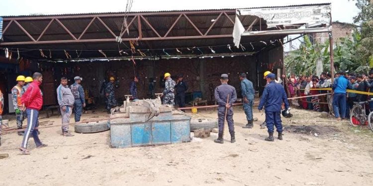 शंकास्पद वस्तु विष्फोट हुँदा एक जनाको मृत्यु