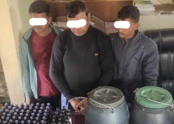 लागूऔषधसहित बुबासहित दुई छोरा पक्राउ