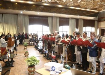 राष्ट्रिय सभाका १९ जना नवनिर्वाचित सांसदहरूले लिए शपथ