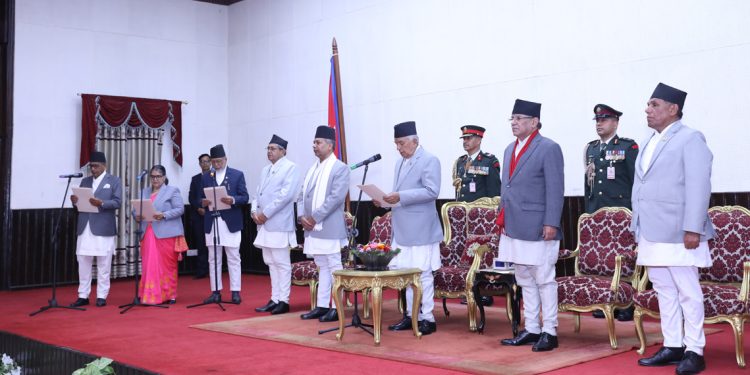 नवनियुक्त ३ प्रदेश प्रमुखले पद तथा गोपनीयताको लिए शपथ