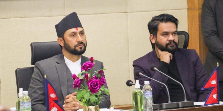 गृहमन्त्री लामिछाने र मेयर बालेन्द्र शाहबीच भेटवार्ता