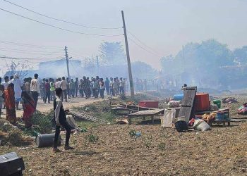 महोत्तरीमा आगलागीबाट १०० घर जलेर नष्ट