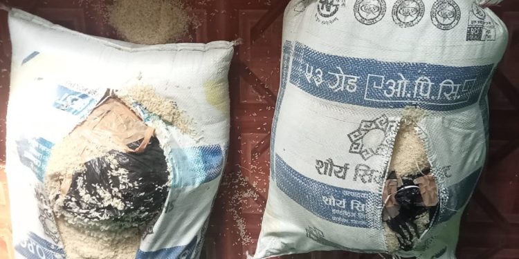 गाडी जाँच गर्दा चामलको बोरामा भेटियो लागुऔषध