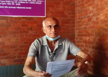 प्रधानमन्त्री प्रचण्डको राजीनामा माग गर्दै डा. केसी अनसनमा