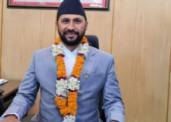 प्रश्न उठेपछि बोल्न पाउनुपर्छ : गृहमन्त्री लामिछाने