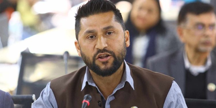 आफूमाथि संसदीय छानबिन समिति बनाउने आधार छैन : गृहमन्त्री लामिछाने