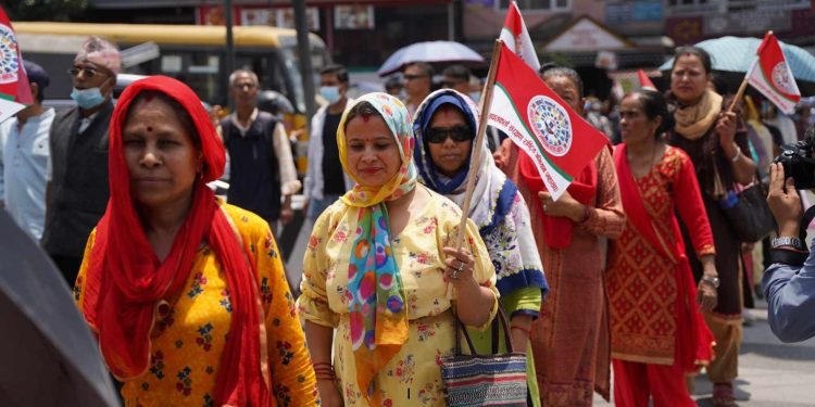 सहकारी पीडितहरुले पुनः गरे आन्दोलन सुरु