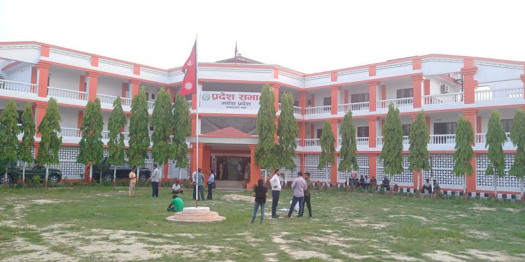 मधेश प्रदेश सभाको बैठक जनमतले गर्यो अवरुद्ध