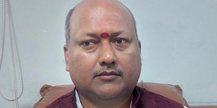 मधेशका मुख्यमन्त्री सिंह असार २१ गते विश्वासको मत लिने