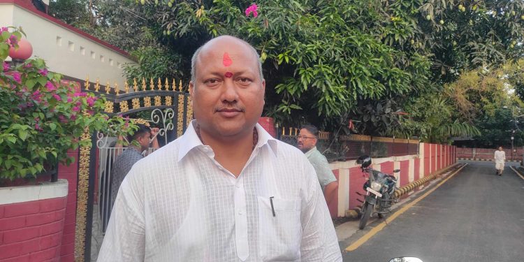 मुख्यमन्त्री पदमा जनमतका सतिशकुमार सिंहको दाबी पेस