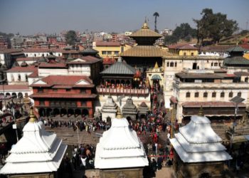 पशुपतिनाथ मन्दिरका चारवटै ढोका खुला