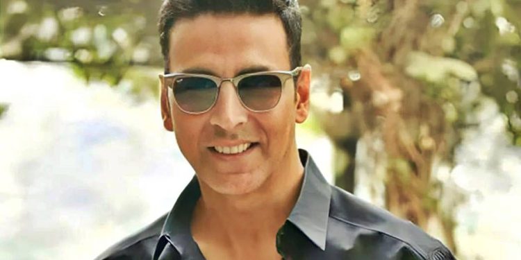 बलिउड अभिनेता अक्षय कुमारलाई कोरोना संक्रमण