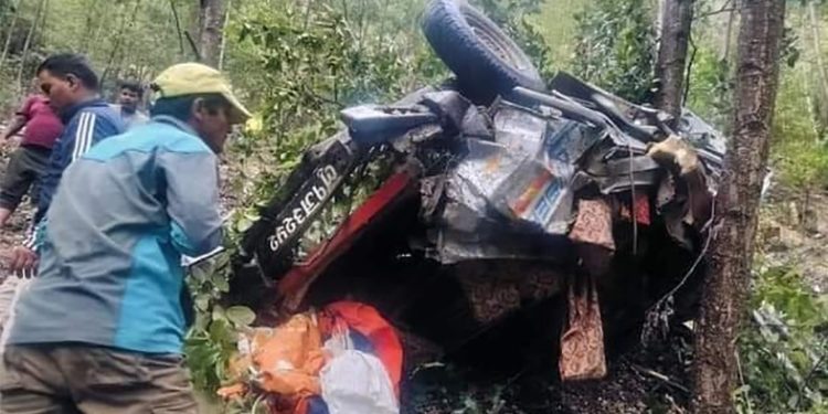 रोल्पामा जिप दुर्घटना हुँदा आठ जनाको मृत्यु