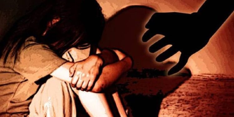 बालिका बलात्कार गरेको आरोपमा ३ जना पक्राउ