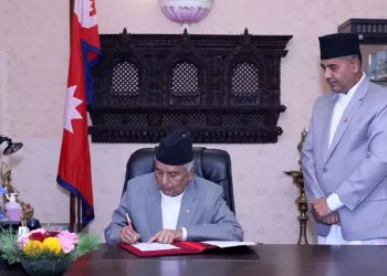 प्रधानमन्त्रीमा केपी शर्मा ओली नियुक्त