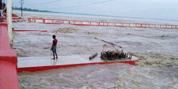 कोशी ब्यारेजका ५६ वटै ढोका खोलिए सतर्क रहन आग्रह