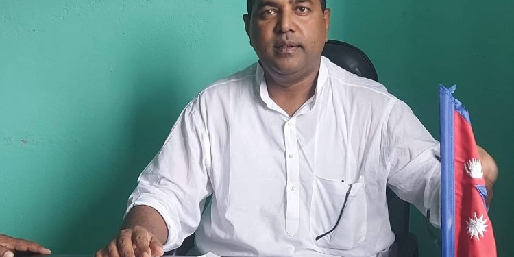 धनुषाका शेषनारायण यादव सहित चार जना काँग्रेसबाट मन्त्री बन्दैै