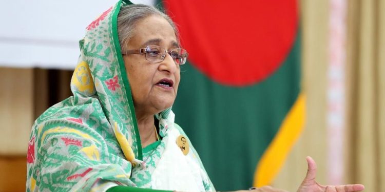 बंगलादेशकी प्रधानमन्त्री शेख हसिनाले दिईन राजीनामा