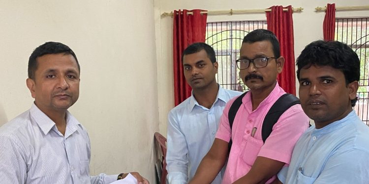 सिरहाको गौरराहाको नाकाबन्दीमा संलगनलाई कार्यवाही गर्न गृह मन्त्रालयलाई ज्ञापन