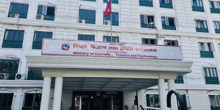 बाढी पहिरोले देशभर प्रभाव : ३ दिनसम्म विद्यालय बन्द