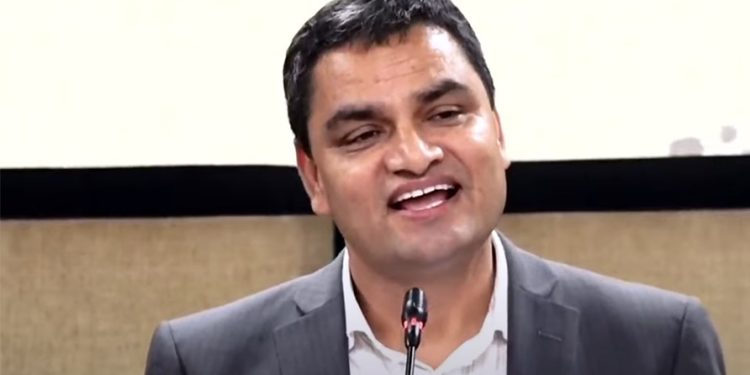जलन उपचारका लागि एक लाख दिने स्वास्थ्य मन्त्रीको घोषणा
