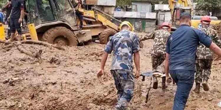 दुबानमा परी देशभर एक सय ४८ जनाको मृत्यु, ५५ बेपत्ता