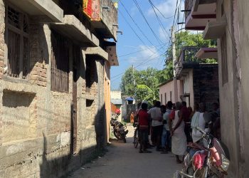 जनकपुरधाम–२४ का वडाध्यक्ष र सचिव घुससहित पक्राउ