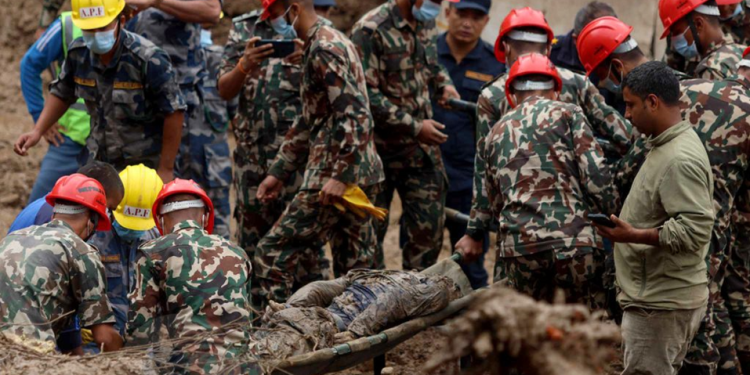 झ्याप्ले खोलाबाट निकालियो ११ शव :