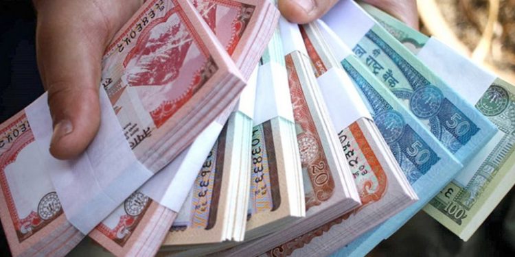 दसैँका लागि आजदेखि सुकिला नोट साट्न पाइने :