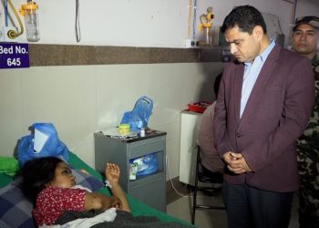 स्वास्थ्य अवस्थाबारे जानकारी लिन स्वास्थ्यमन्त्री वीर अस्पतालमा
