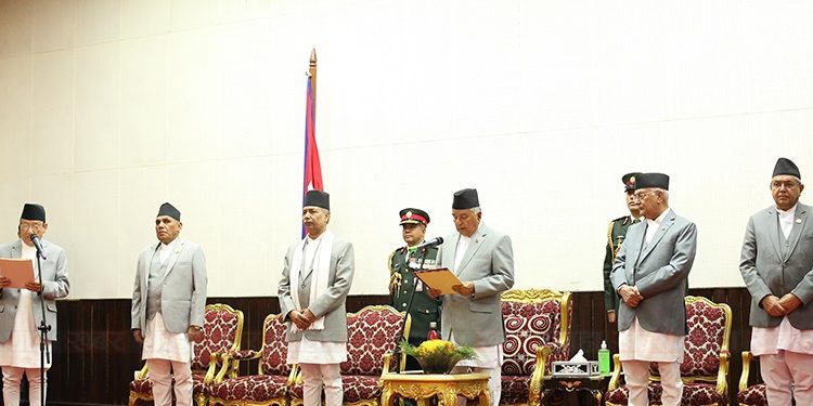 सर्वोच्च अदालतका प्रधानन्यायाधीश राउतले लिए शपथ