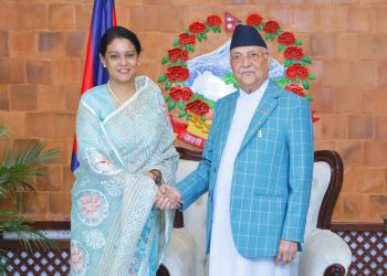 प्रधानमन्त्री ओलीसंग मन्त्री हसनको शिष्टाचार भेट