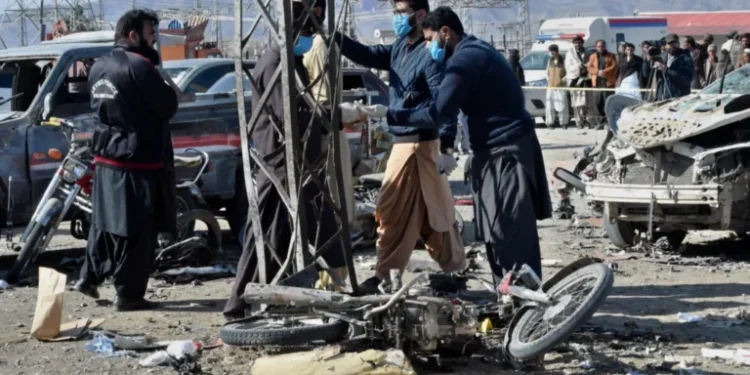 उत्तरपश्चिम पाकिस्तानमा भएको हमलामा ४३ जनाको मृत्यु